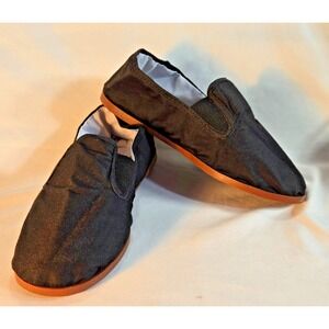 Kung Fu Shoes Black Slip-On Men's Size 5/Women's Size 6 Rubber Sole Cotton Lined